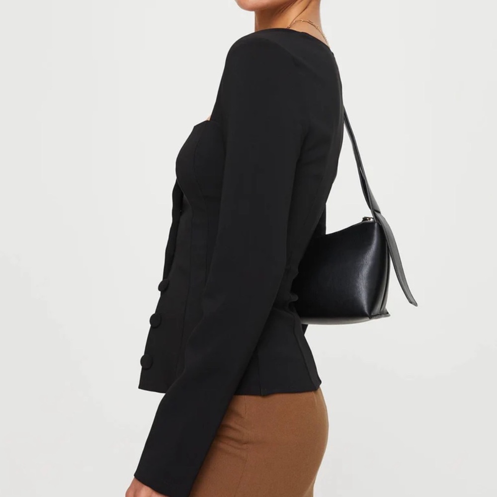 Princess Polly Black Tailored Long Sleeve - Picture 3 of 7